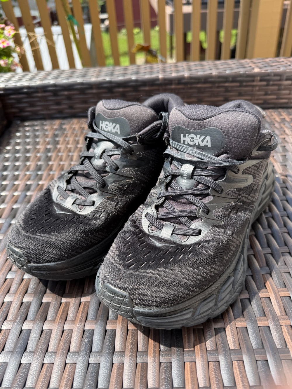Hoka One One Gaviota 4 Triple Black Sneakers. In Very Good Condition. Men’s 8.